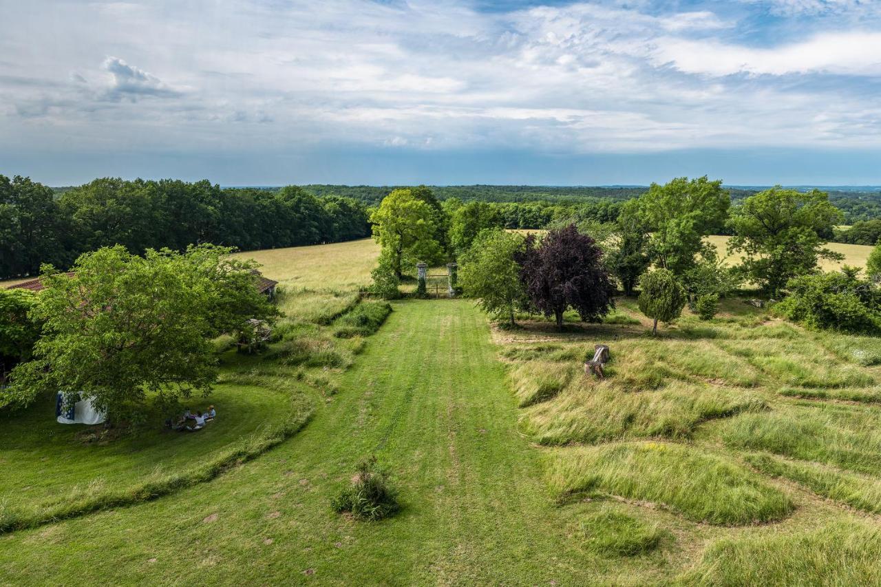 Le Domaine De Langlardie Soudat Esterno foto